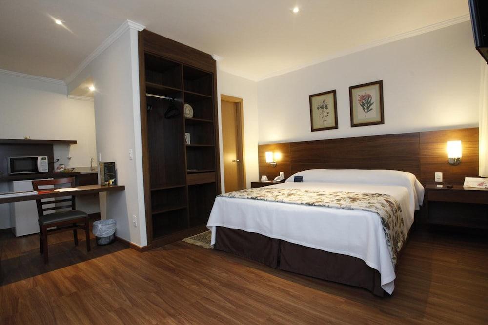 Marklin Hotel